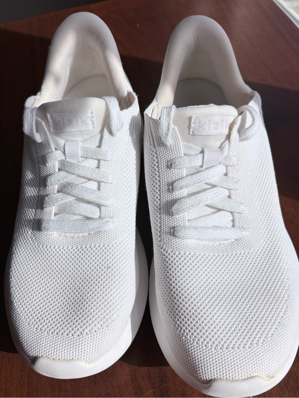 Kizik Athens Hands Free Slip-On Sneakers White Women's 7 Wide